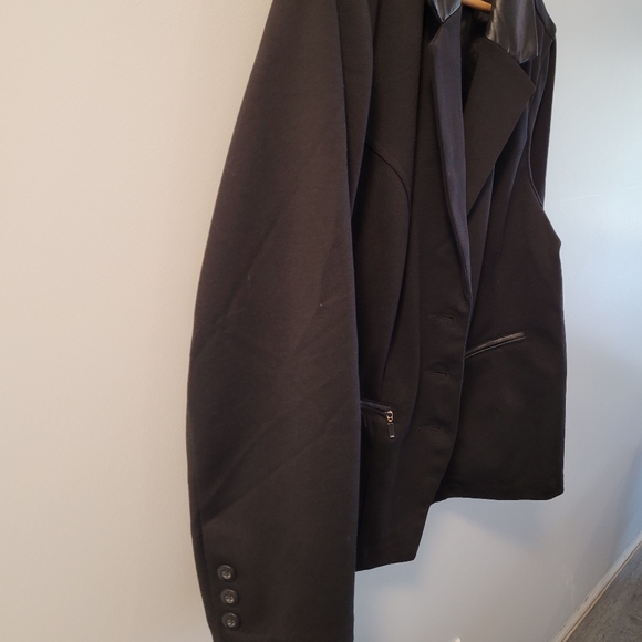 Sz 20 Women's blazer with vegan leather and zipper details - Picture 2 of 4